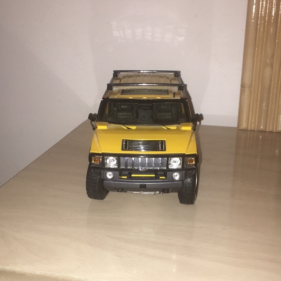 Yellow Hummer Model - Picture 2 of 5